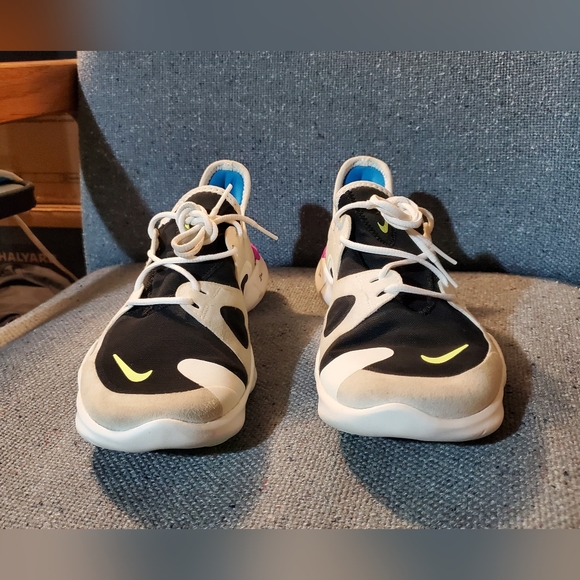 Nike Athletic Shoes - Black, White, Blue, Pink - Picture 4 of 10